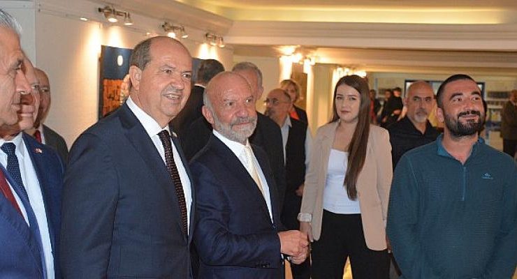 KKTC’nin kuruluşunun 39’uncu yıl dönümü onuruna, Kıbrıs Modern Sanat Müzesi tarafından düzenlenen “Cumhuriyet Sergisi” açıldı